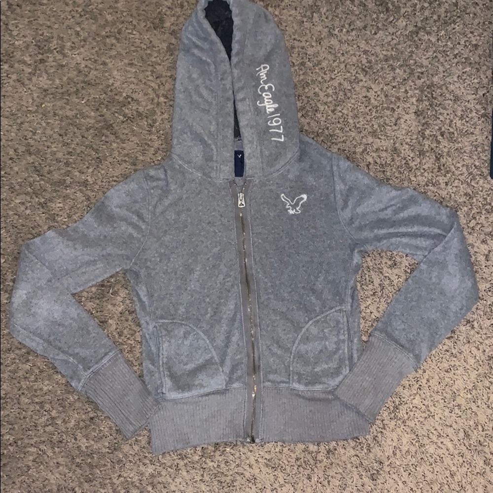 American Eagle SZ SMALL fleecy Zip up Hoodie